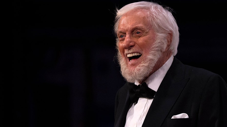 Dick Van Dyke Brings 'Mary Poppins' Magic to Fundraiser for California Wildfires