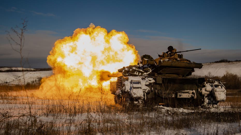 Putin’s 50,000 Troops Threaten Ukraine’s North as Trump Pushes for Peace Talks