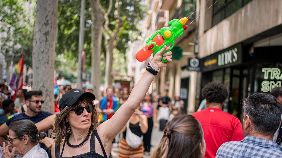 Water Guns and Protests: Europe’s Anti-Tourism Wave Hits Barcelona and Beyond