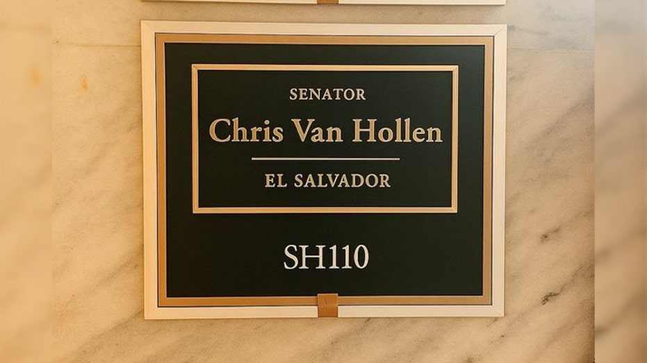 GOP Congressman Pulls Office Plaque Prank on Sen. Van Hollen After El Salvador Trip