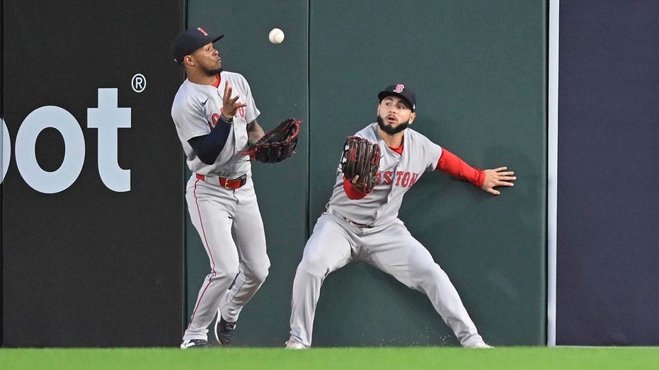 Red Sox Outfielders’ Miraculous 9-8 Putout Steals Show in Tigers’ Walk-Off Win