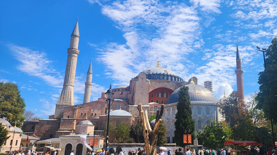 Istanbul’s Hagia Sophia Gets Seismic Makeover to Outlast Future Quakes