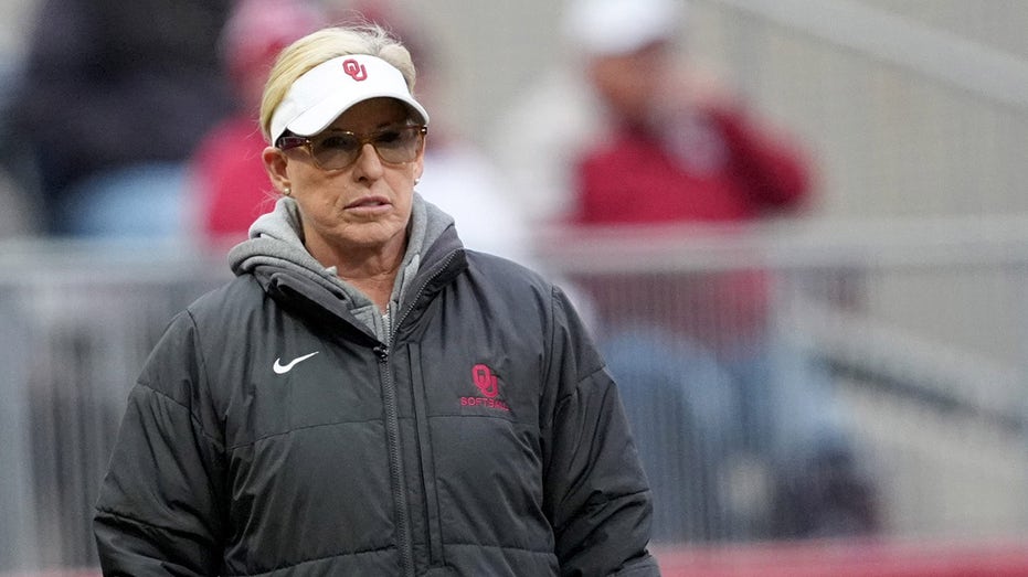 Oklahoma Softball Coach Defends Players Attending Riley Gaines Event