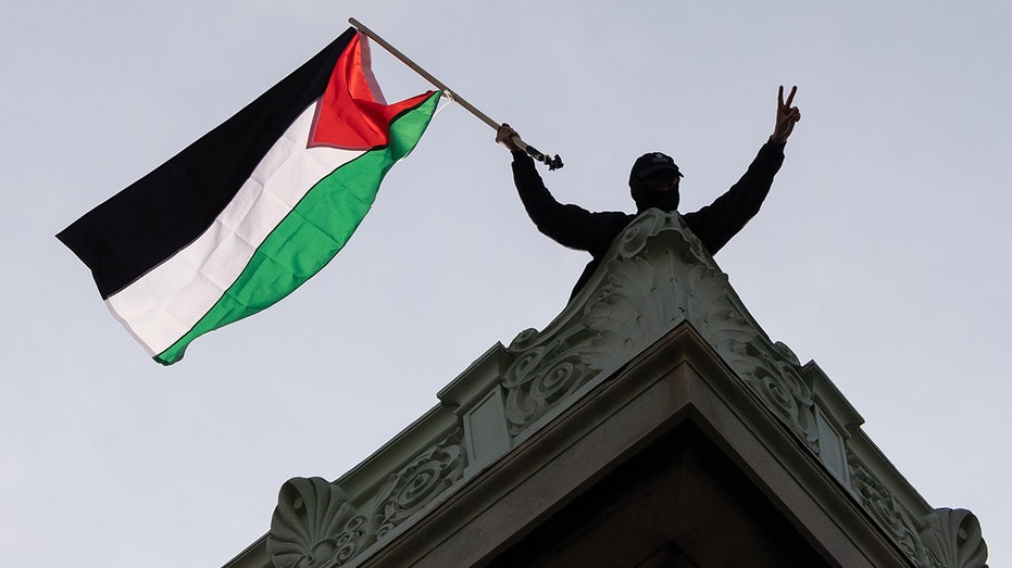 Federal Judge Halts Deportation of Columbia Student Yunseo Chung Over Anti-Israel Protest