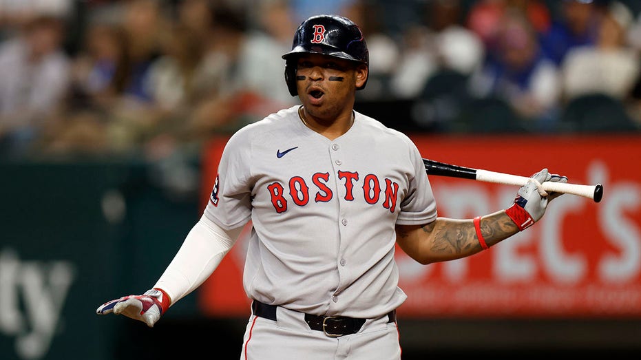 Red Sox’s Rafael Devers Rejects First Base Switch, Clashes With Front Office
