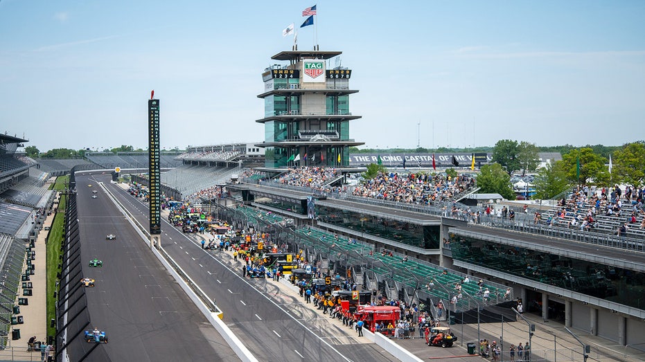Indy 500 Salutes U.S. Army’s 250th with Apache Flyover, Trump Plans Military Parade