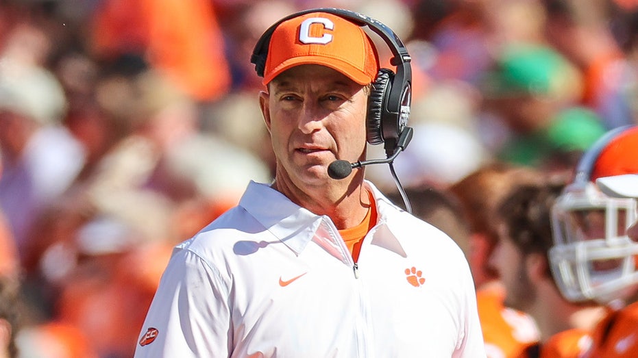 Dabo Swinney’s 'Secret Sauce' to Tackle Bill Belichick’s UNC Tar Heels in ACC Showdown