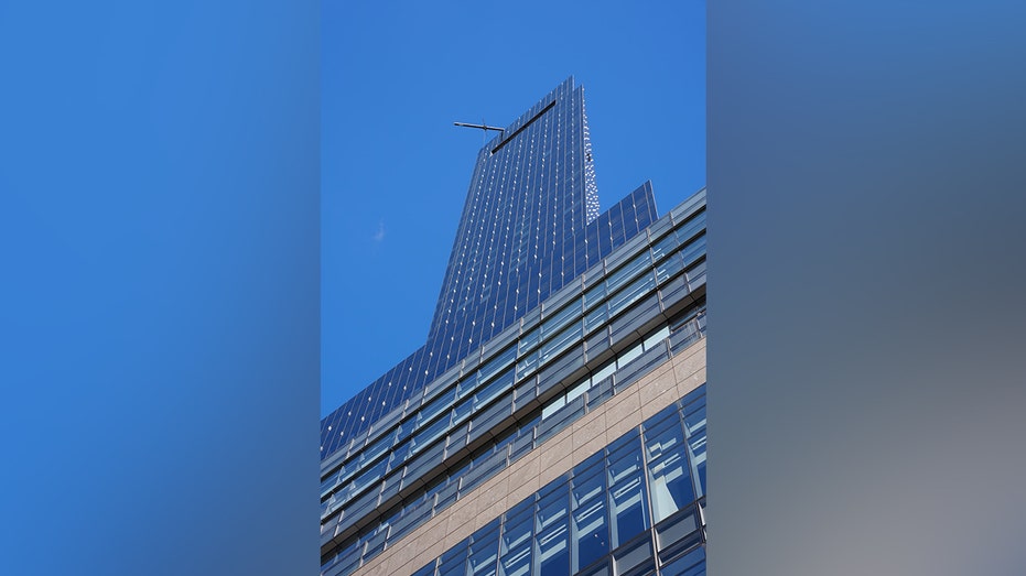 Wild Ride 78 Stories High: NYC Window Washers Saved from Dangling Scaffold!