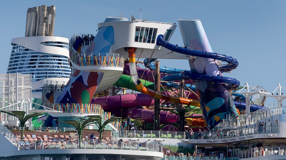 Cruise Ship Water Slide Incident: Safety Concerns Emerge on Icon of the Seas