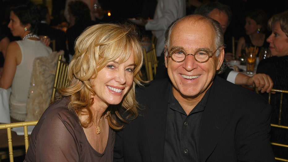 Jimmy Buffett’s Widow Fights for $275M Trust in Florida Showdown