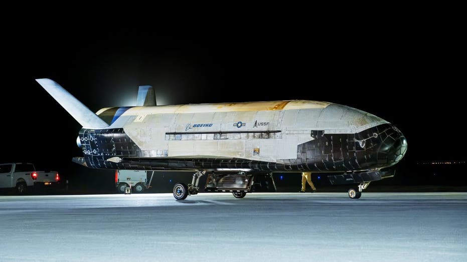 Space Force's Mysterious X-37B Plane Returns to Earth After 434 Days in Orbit