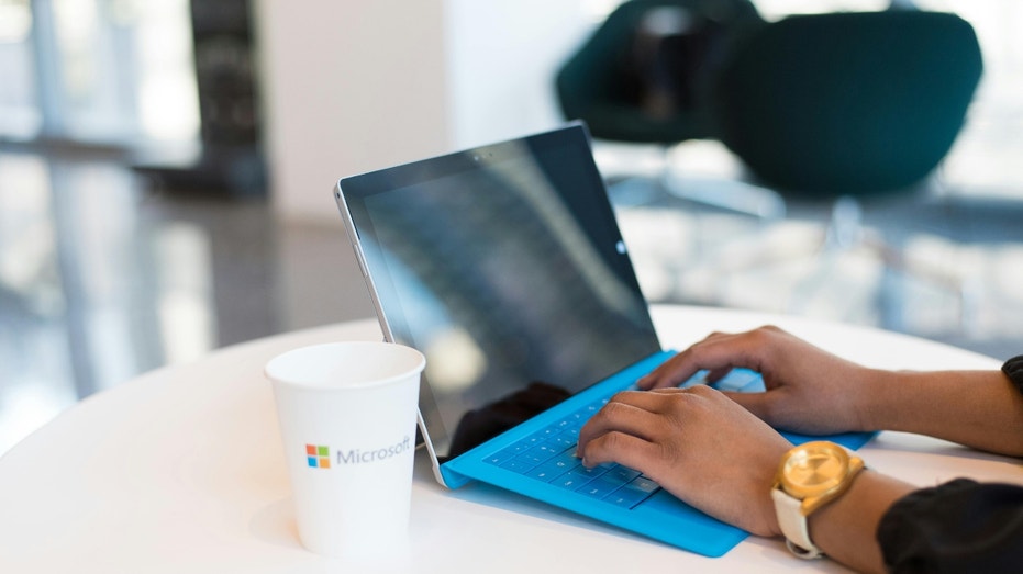 Fake Microsoft Alerts: How Phishing Scams Trick You Into Credential Theft