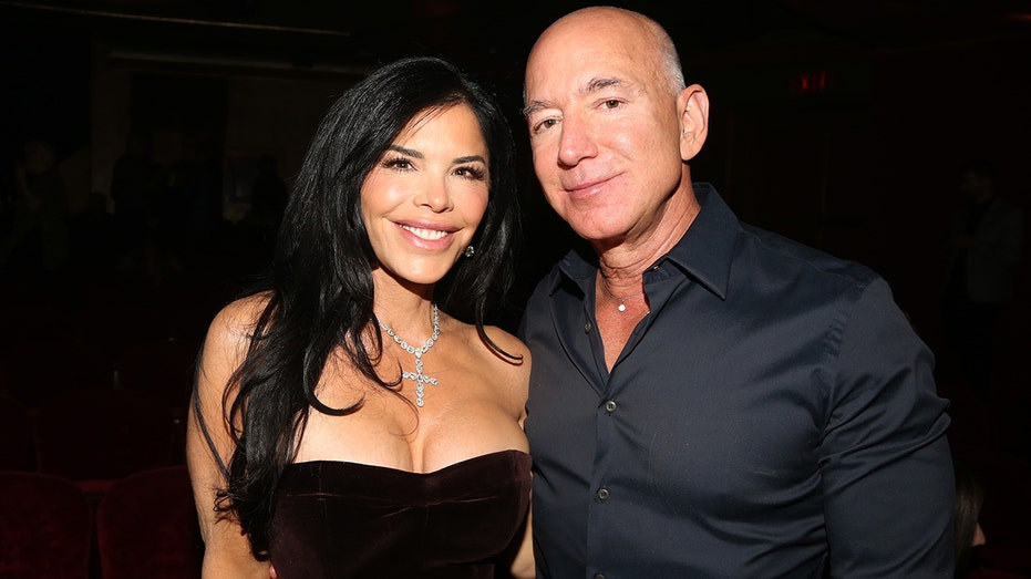 Jeff Bezos and Lauren Sanchez's Wedding: Hollywood's Elite Set to Attend
