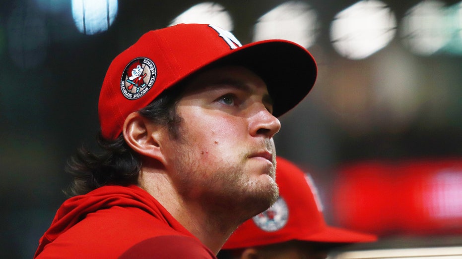 Trevor Bauer Blasts MLB Over Pete Rose Reinstatement Amid His Own Exile