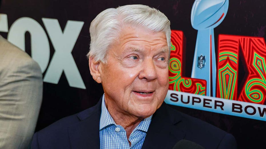 Jimmy Johnson Retires from FOX Sports After Legendary Run as NFL Analyst