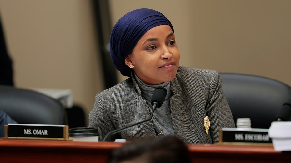 Ilhan Omar, ICE, and Minnesota: What a Single Traffic Stop Reveals About America’s Immigration Crossroads