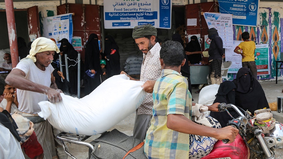 U.S. Strikes Yemen as Houthis Target Israel’s Ben Gurion Airport, Vow Aerial Blockade