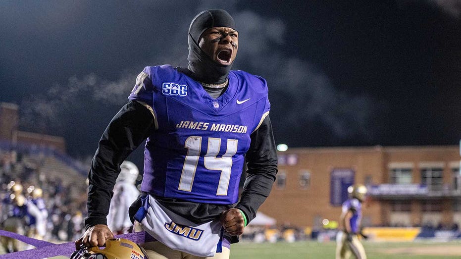 The JMU Snowball Incident: When Fan Enthusiasm Threatens Player Safety and Game Integrity