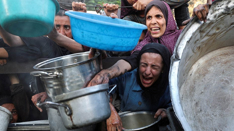 Israel Resumes Gaza Aid Airdrops as Hunger Crisis Deepens Amid Hamas Conflict