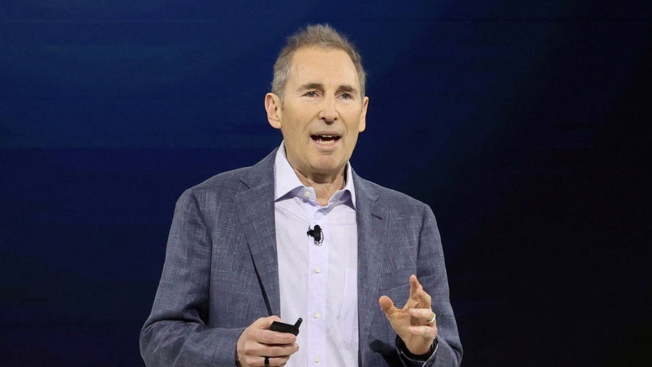 AI’s Double-Edged Sword: Amazon Job Cuts, Meta’s $100M Poaching, and Power Grid Strain