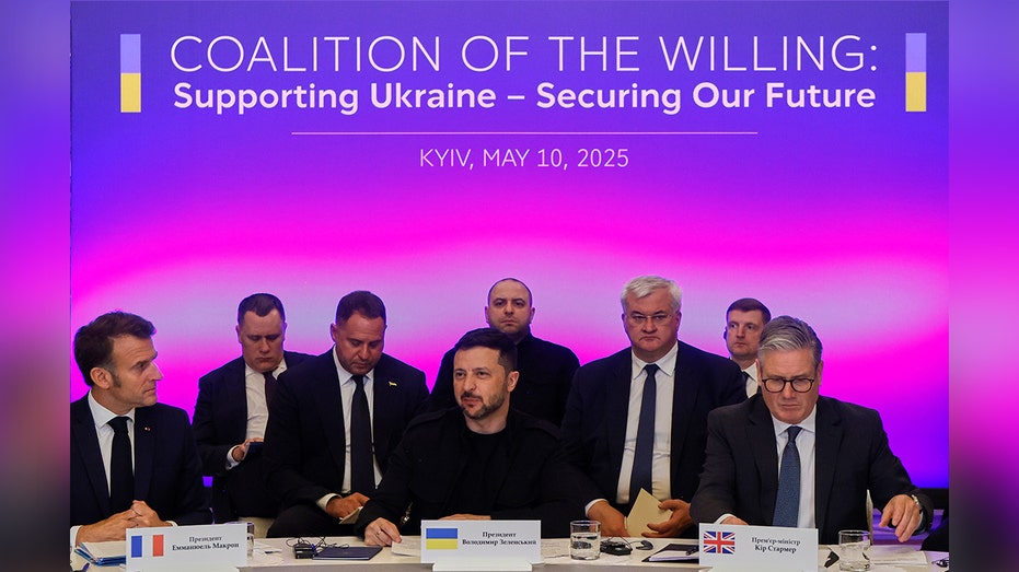 Ukraine and Allies Demand 30-Day Ceasefire, Threaten Russia with Sanctions