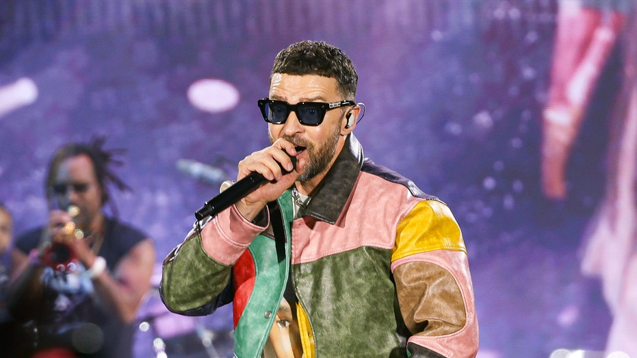 Justin Timberlake Sparks Fan Fury with Silent Performance at Romania Concert