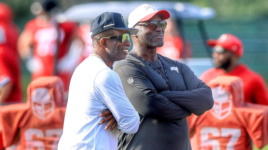 Deion Sanders Surprises at Buccaneers Camp to Support Son Shilo’s NFL Dream