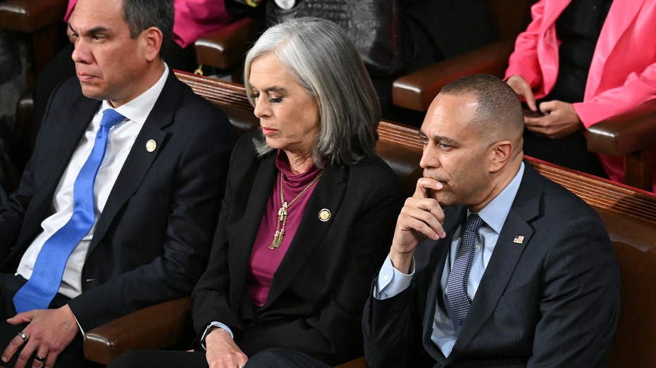 House Minority Leader Jeffries Slams Trump's Speech as 'Most Divisive' in History