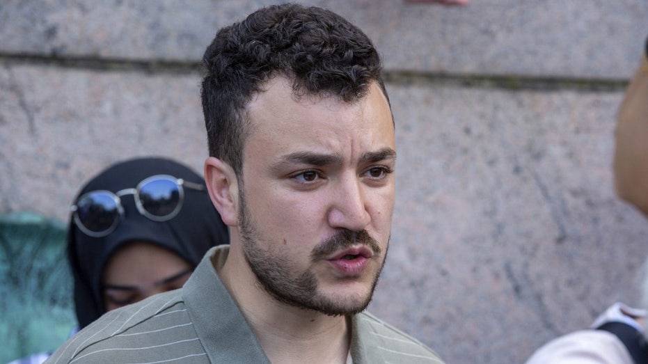 Judge Grants Mahmoud Khalil More Time to Prepare Immigration Case