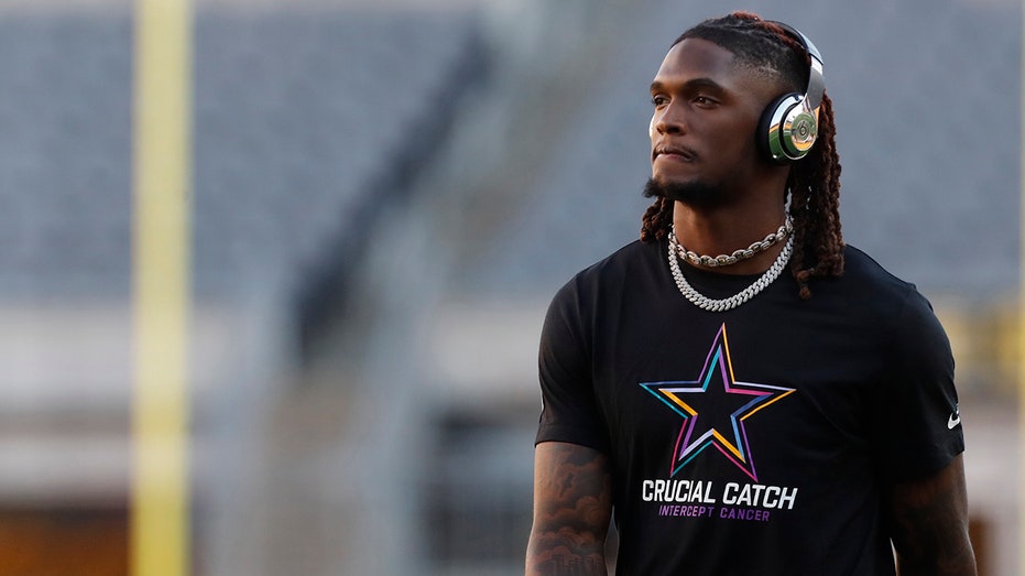 Cowboys Star CeeDee Lamb's Signature 'Nose Wipe' Celebration Banned by NFL