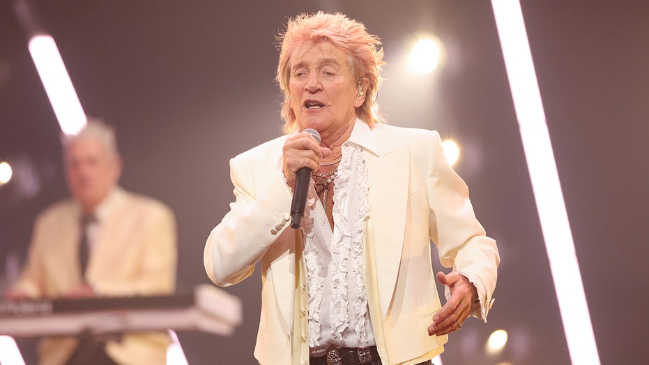 Rod Stewart Devastated by Concert Cancellations Due to Flu, Glastonbury 2025 in Doubt