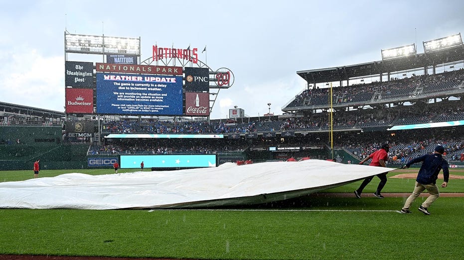 Nationals Grounds Crew Member Has Close Call With the 'Tarp Monster' During Rain Delay