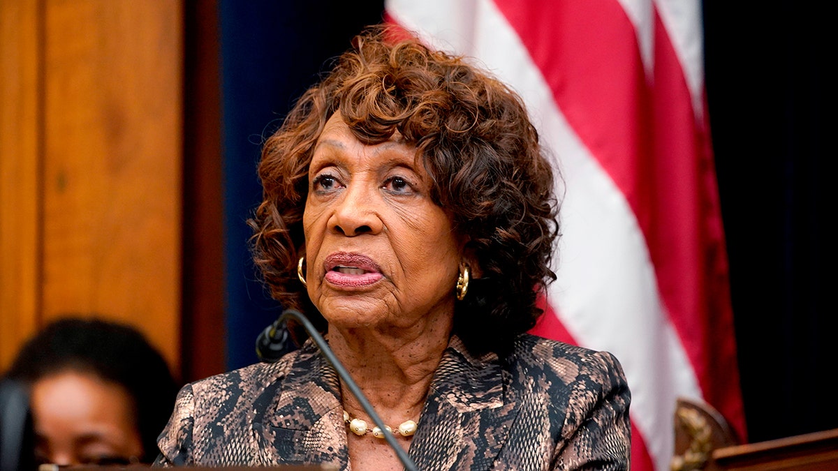 House Democrats Walk Out of Crypto Hearing, Citing Trump Family Corruption Allegations