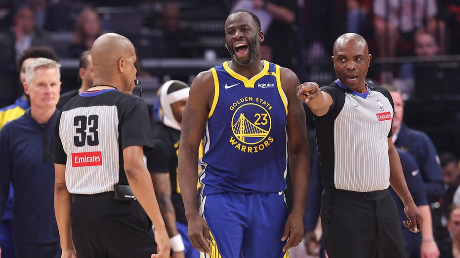 Steve Kerr Calls Out Explicit Chants at Draymond Green: "The Guy Has Kids"