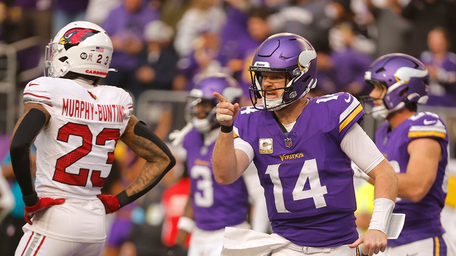 QB Carousel: Top NFL Free Agent Quarterbacks Ready to Deal!