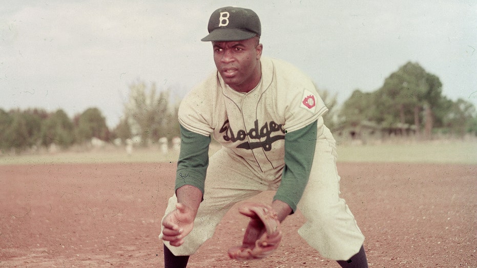 Pentagon Temporarily Pulls Jackie Robinson Military Service Story Amid DEI Controversy