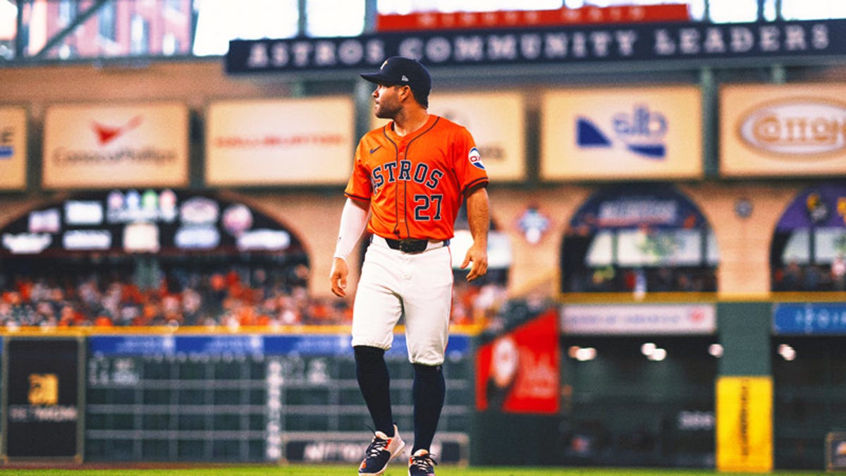 Astros' Jose Altuve Still Expected to Move to Left Even After Alex Bregman's Exit