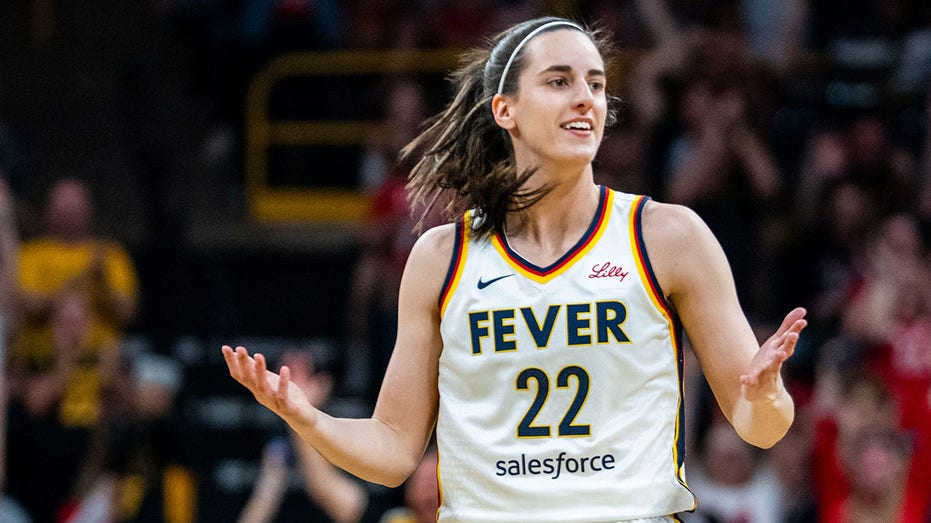 Caitlin Clark’s Comeback: Fever Star Returns from Injury for Liberty Showdown