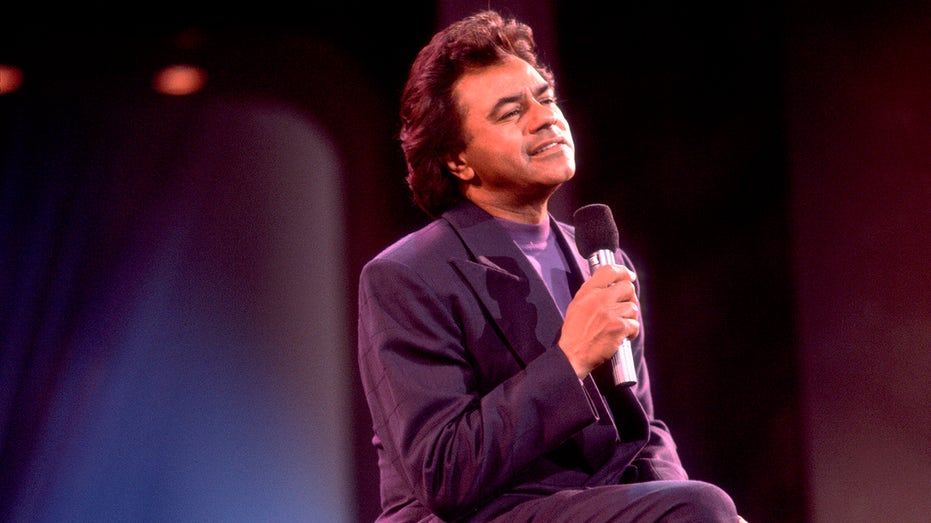 Johnny Mathis, 89, Retires from Touring Due to Accelerated Memory Issues After Seven-Decade Career