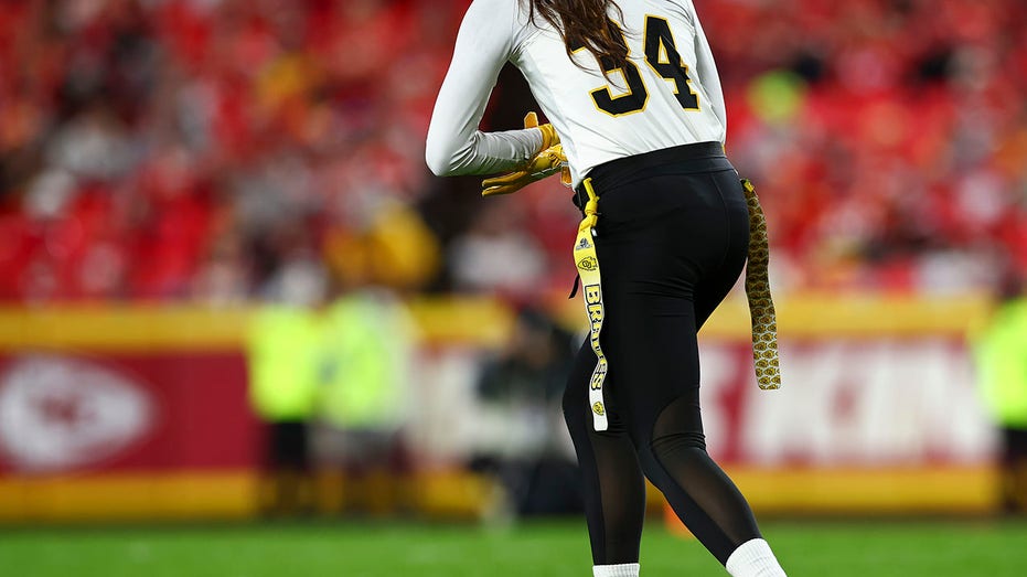 Serena Williams and Ice Cube Team Up for Possible Women's Flag Football League