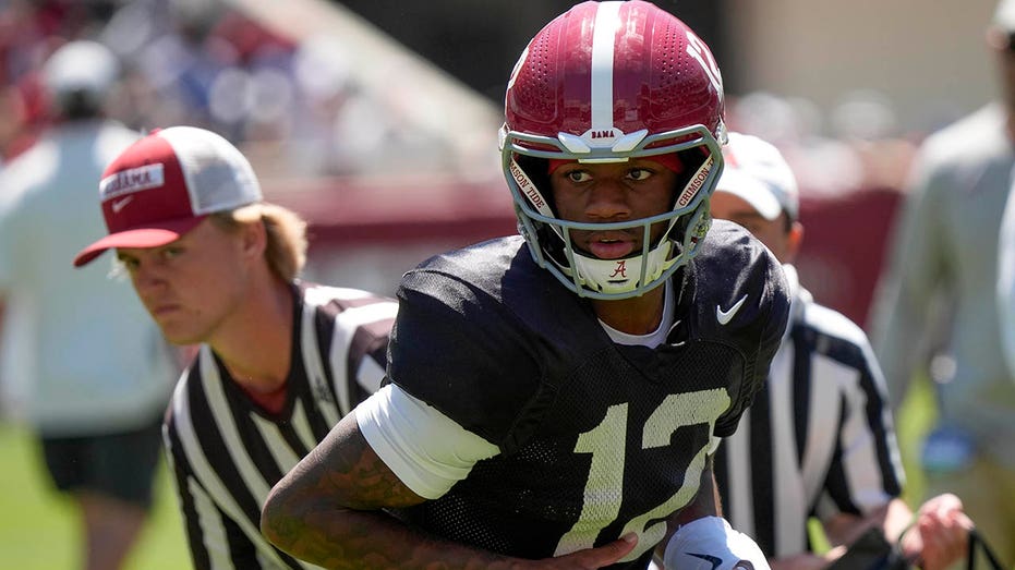 Tragic Loss: Twin Sister of Alabama QB Keelon Russell Dies at 18