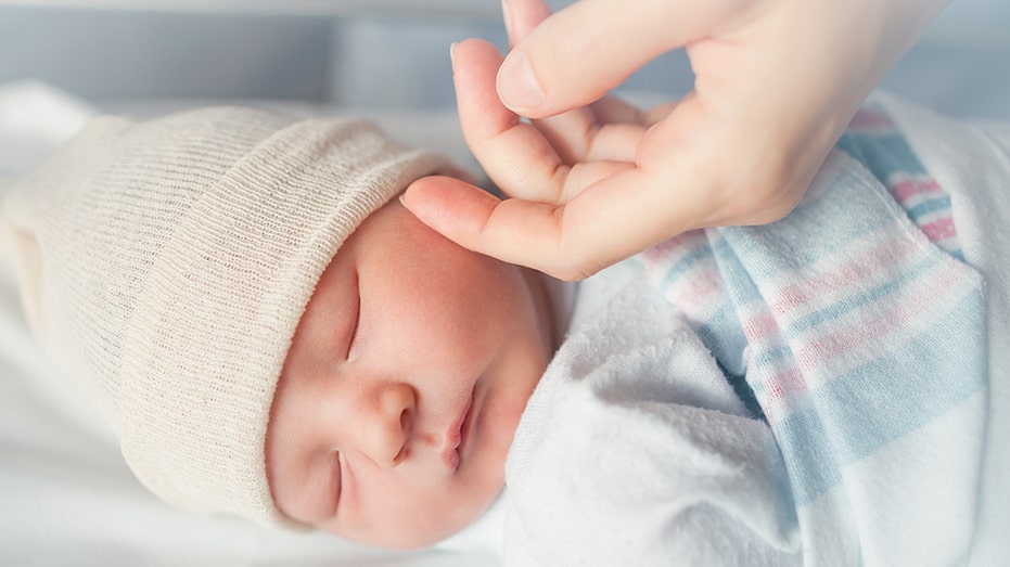 Trump’s $5,000 Baby Bonus: Can Cash Really Save America’s Birth Rate Crisis?