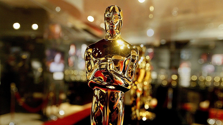 Oscars in Crisis? Expert Says Awards Show 'Out of Touch' Amidst DEI Push
