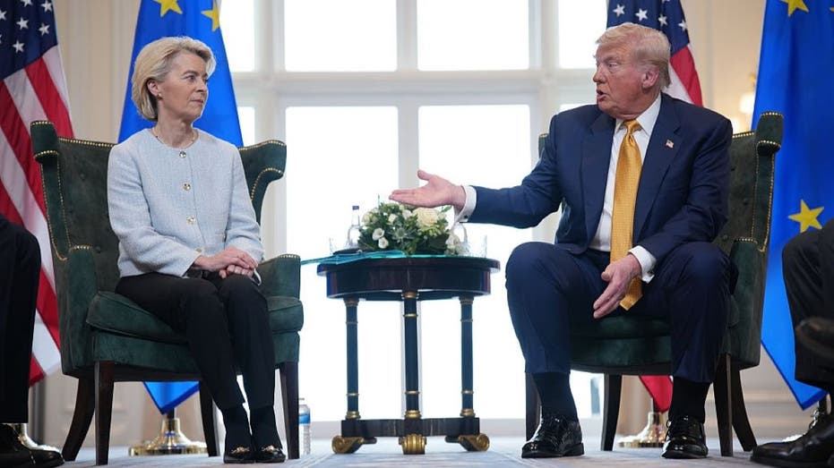 Trump and EU Seal Major Trade Deal with 15% Tariff and $750B Boost