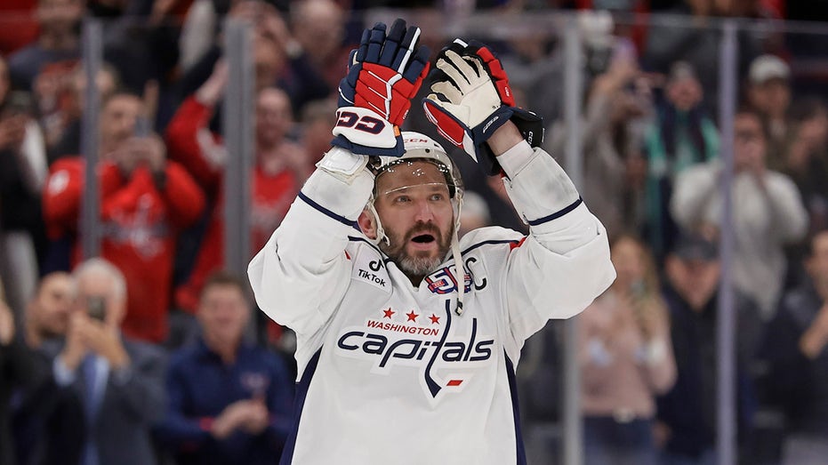 Putin Congratulates Alex Ovechkin After Breaking NHL Record