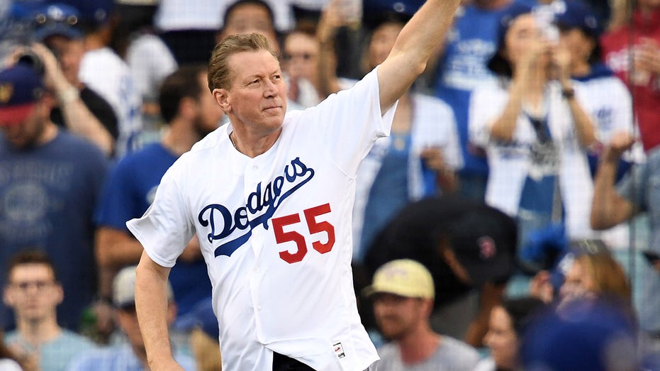 Astros Crush Dodgers 18-1 as Hershiser Revives Sign-Stealing Scandal