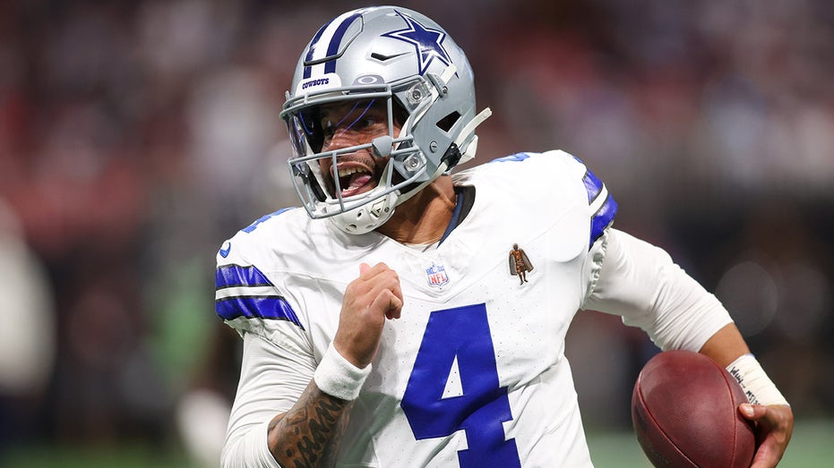 Cowboys' Dak Prescott Caught in Wild Trade Rumor Weeks Before NFL Draft