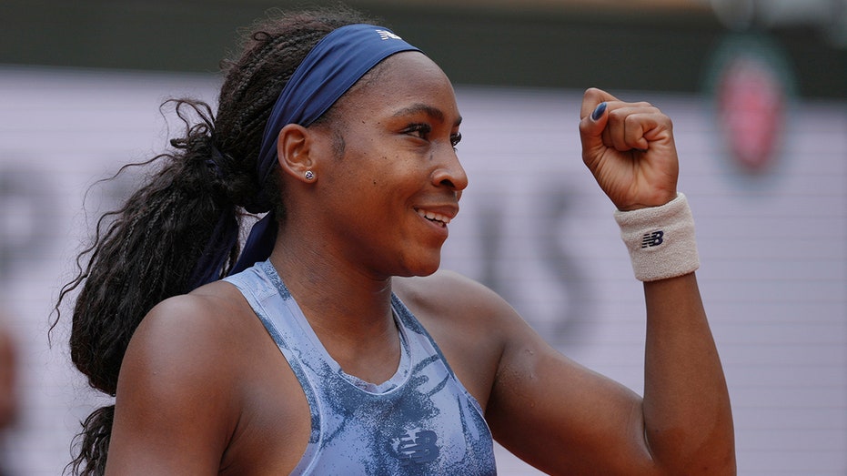 Coco Gauff Shines at 2025 French Open Despite Racket Blunder