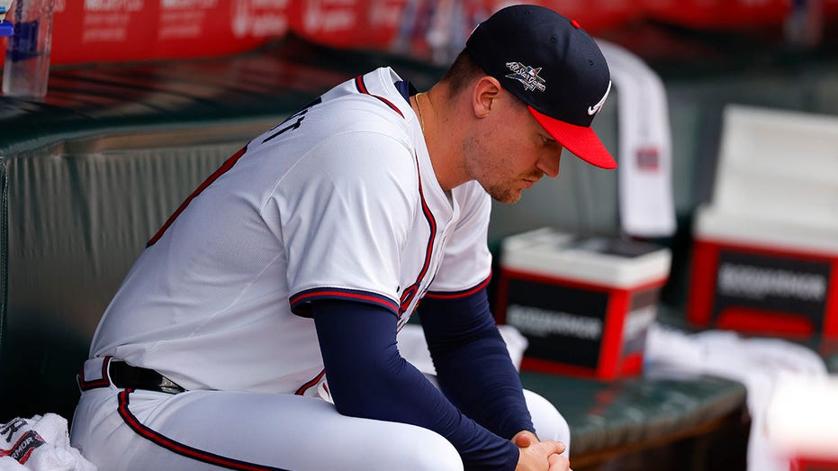 Braves Suffer Historic 9th-Inning Collapse as Diamondbacks Seal Sweep