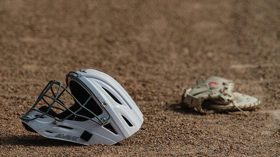 Tragedy Strikes Umpqua Community College Softball Team: Player and Coach Killed in Oregon Crash
